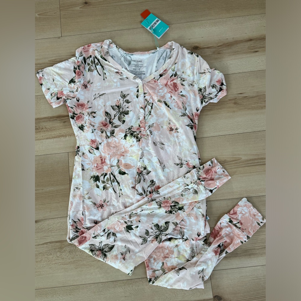 Posh peanut women’s pajama set